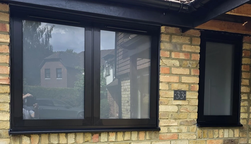 Black Flush Fit Window